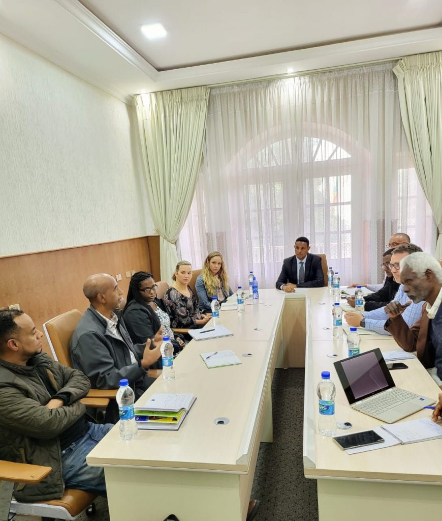 The Ethiopian Public Health Institute and the Association of Public Health Laboratories, USA, vow to further strengthen their partnership and collaborations